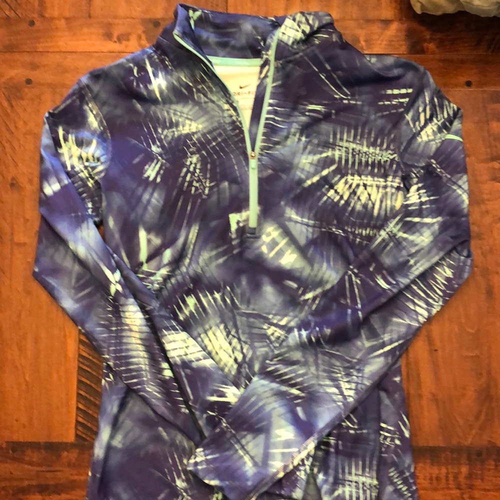 Dry fit long sleeve Nike too size large